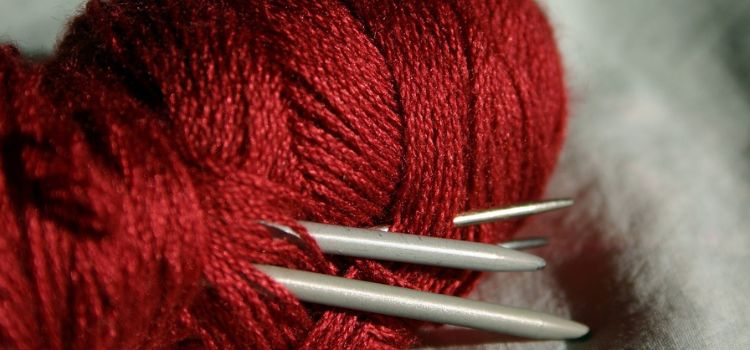 Tips for Packing Knitting Needles