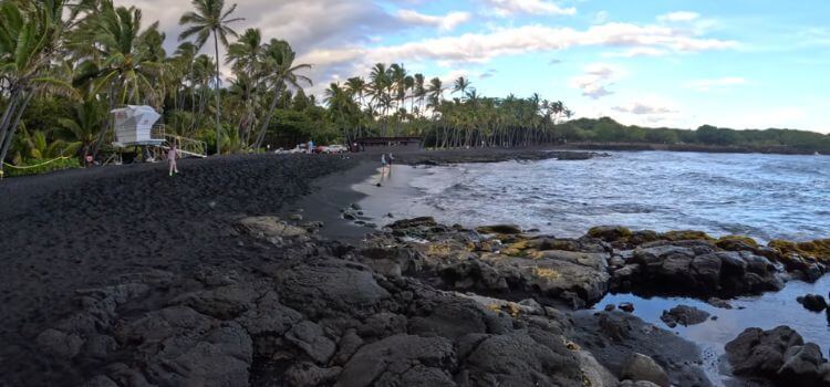 Punalu'u Black Sand Beach