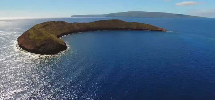 Molokini Crater in snorleling