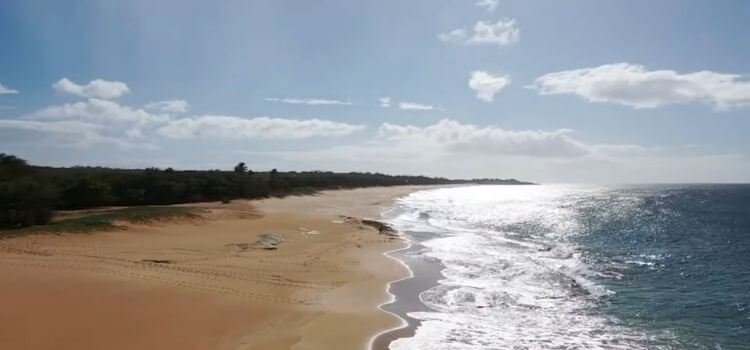 Papohaku Beach Park snorkeling spot